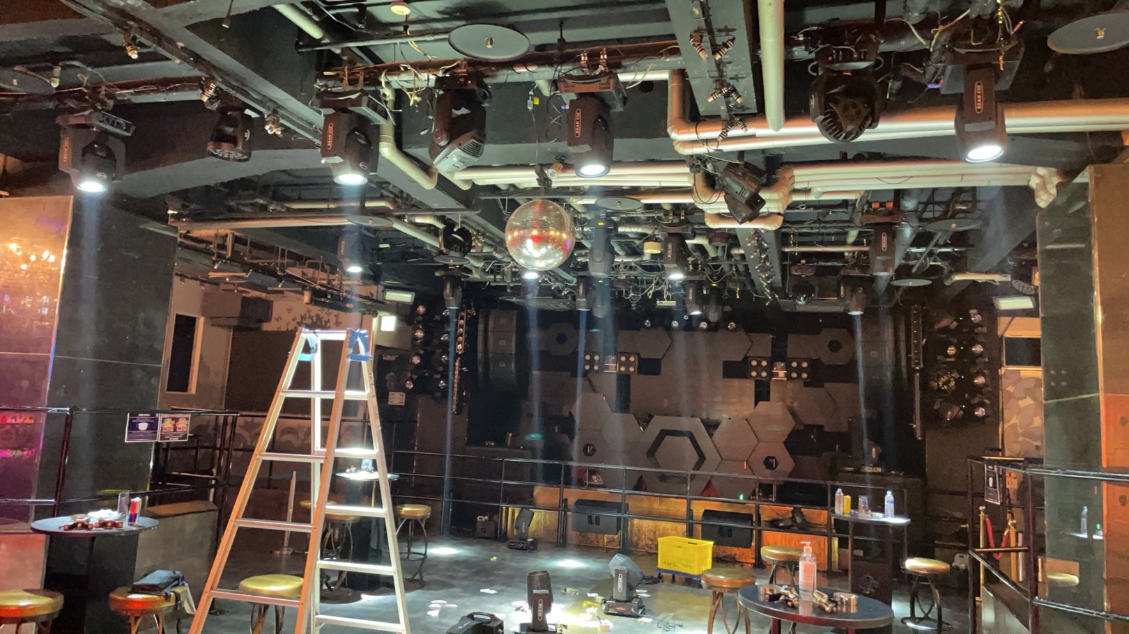 ショークラブ・ナイトクラブ音響施工事例